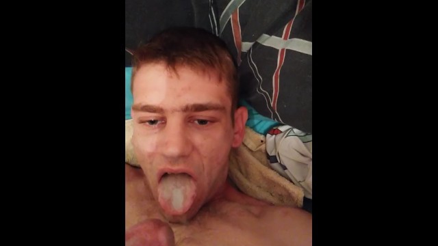 Cumming in own Mouth