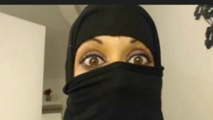 Saudi Arabian Women Unveiled - Hot Masturbation