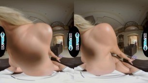 WETVR Busty MILF Teaches Sex Therapy In VR